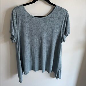Lululemon loop around tee